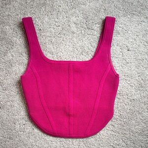Aritzia Babaton Sculptknit Tank